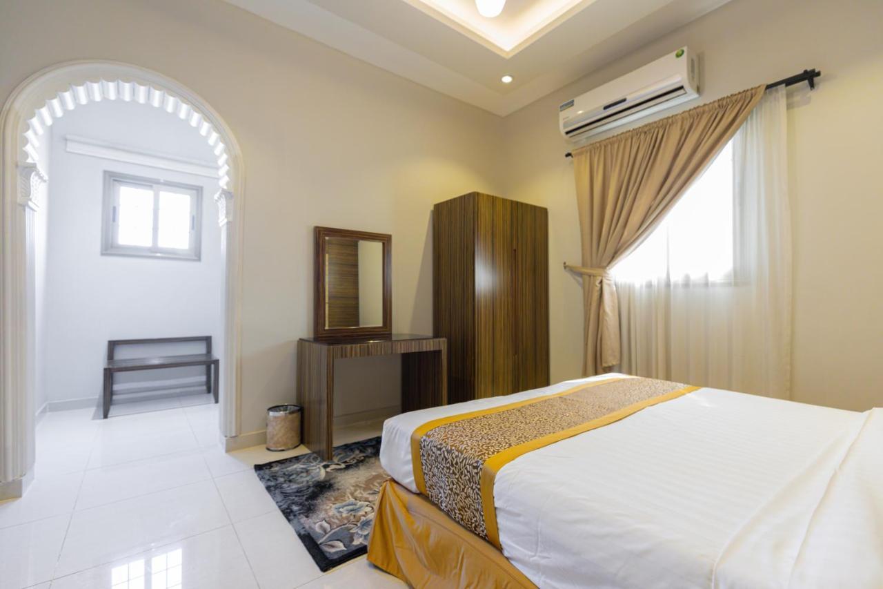 Iwan Alandalusia Hotel suites Almarwah Jeddah Bagian luar foto